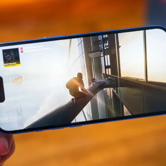 Hitman World of Assassination on iOS Delivers an Impressive Port 32
